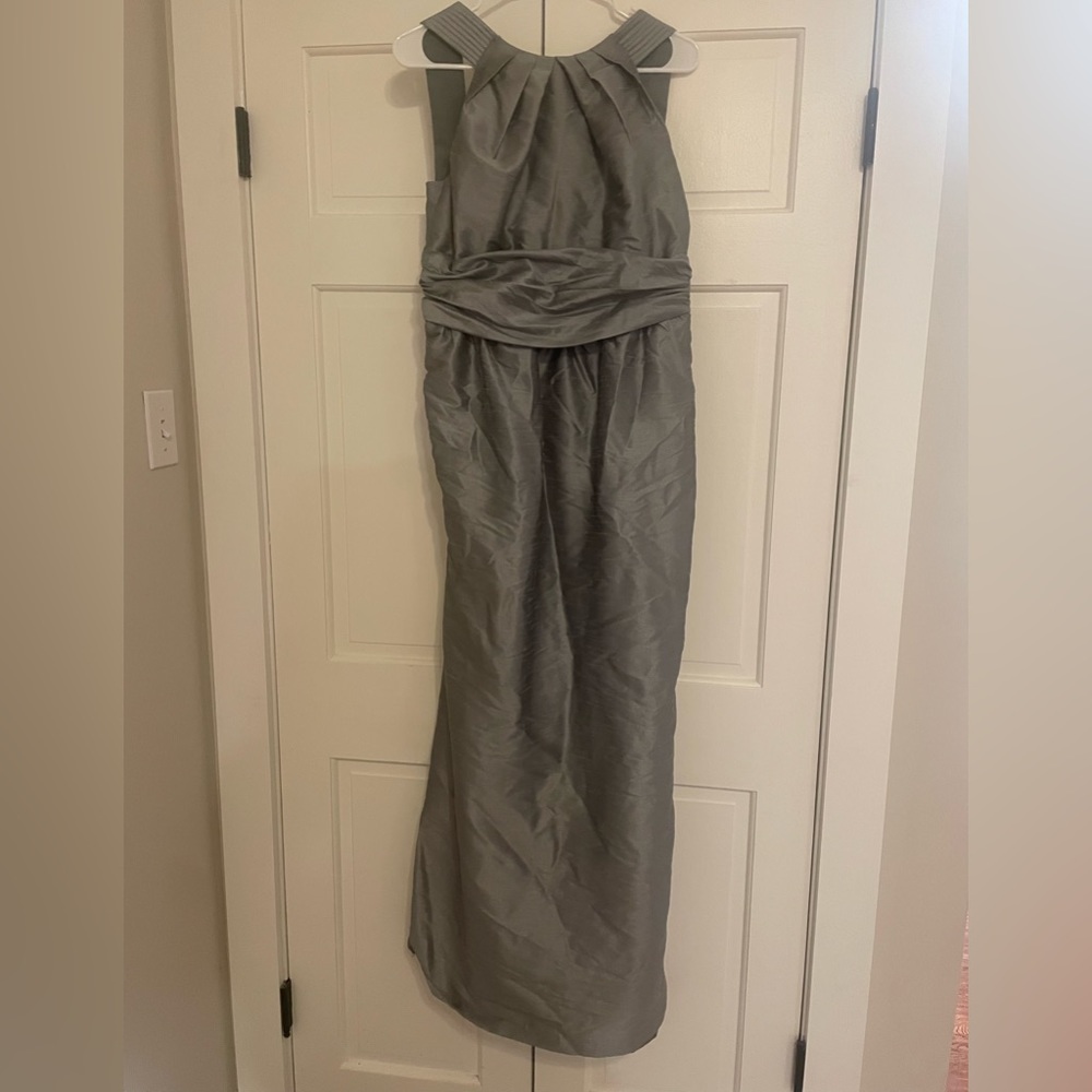 Gray taffeta silk-like formal dress gown. Worn once for a wedding. Size 14